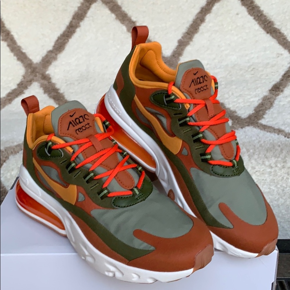 NIKE ID CUSTOM AIR MAX 270 (NIKE BY KATRINA) - Picture 4 of 16